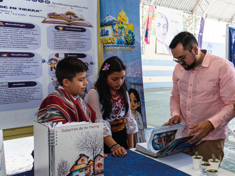 CUARTA-FERIA-DE-INVESTIGACIÓN-FOTO-6